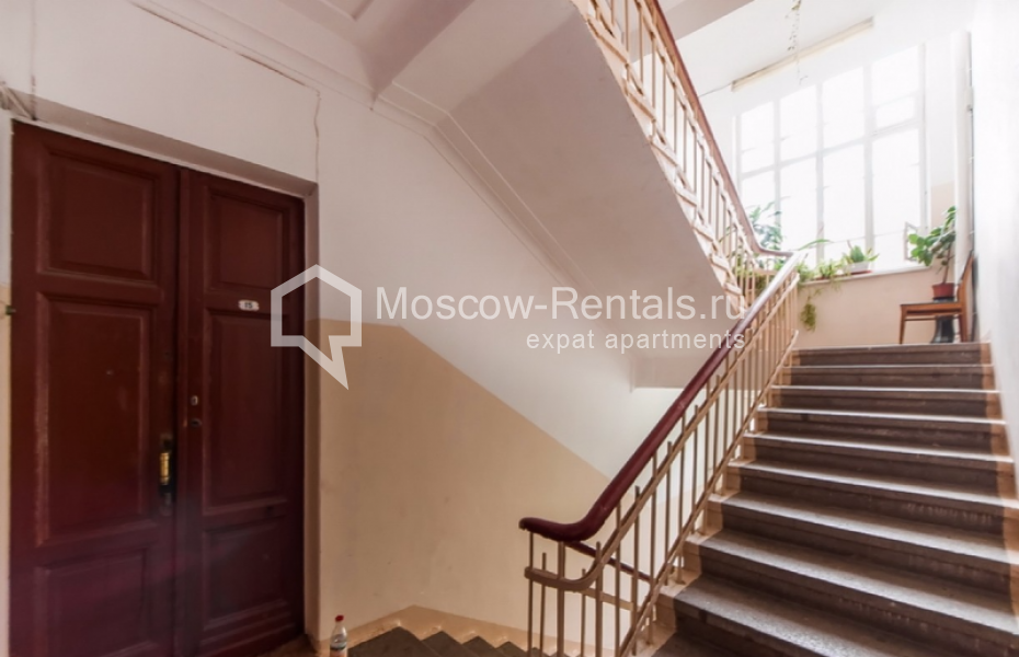 Photo #16 3-room (2 BR) apartment for <a href="http://moscow-rentals.ru/en/articles/long-term-rent" target="_blank">a long-term</a> rent
 in Russia, Moscow, 7th Rostovsky lane,  18