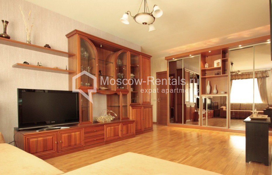 Photo #6 3-room (2 BR) apartment for <a href="http://moscow-rentals.ru/en/articles/long-term-rent" target="_blank">a long-term</a> rent
 in Russia, Moscow, 1st Samotechnyi lane, 22