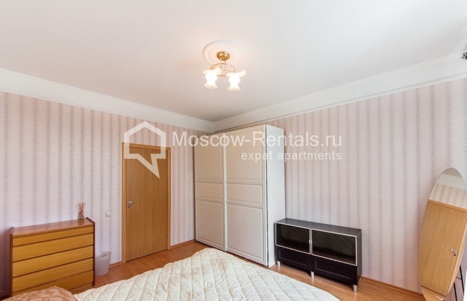 Photo #11 3-room (2 BR) apartment for <a href="http://moscow-rentals.ru/en/articles/long-term-rent" target="_blank">a long-term</a> rent
 in Russia, Moscow, Bolshaya polyanka str, 3/9