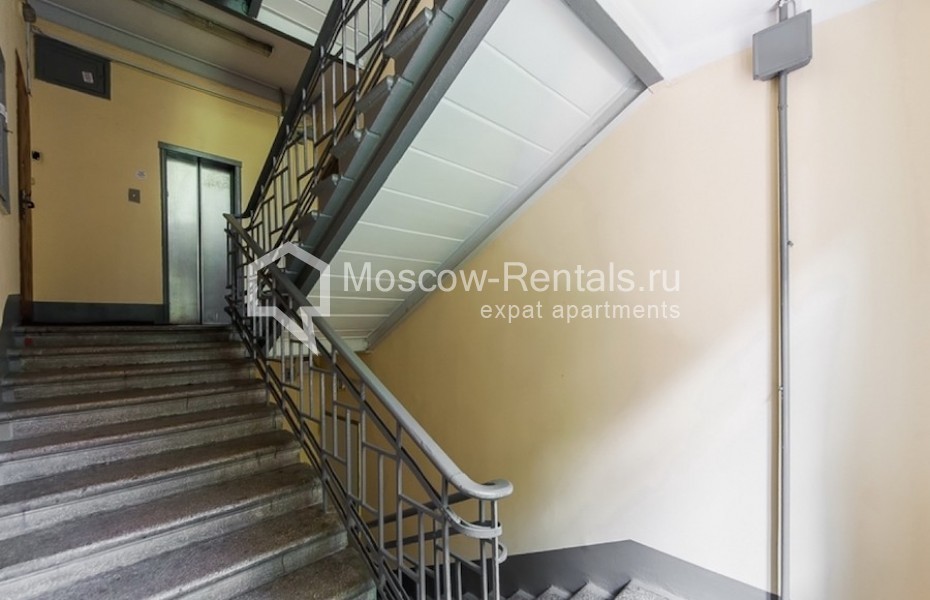 Photo #17 3-room (2 BR) apartment for <a href="http://moscow-rentals.ru/en/articles/long-term-rent" target="_blank">a long-term</a> rent
 in Russia, Moscow, Bolshaya polyanka str, 3/9