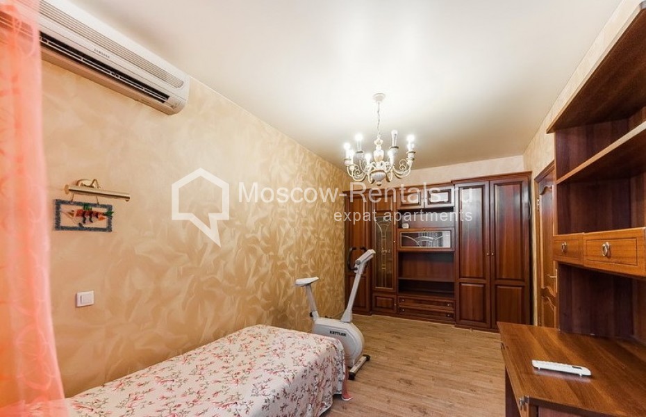 Photo #6 3-room (2 BR) apartment for <a href="http://moscow-rentals.ru/en/articles/long-term-rent" target="_blank">a long-term</a> rent
 in Russia, Moscow, Novokuznetskaya str, 13bld1