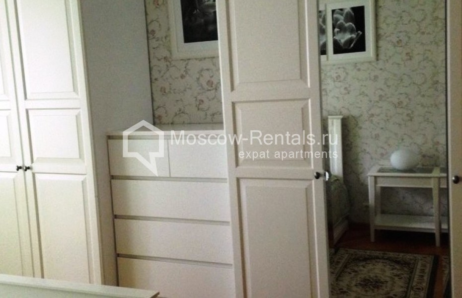 Photo #6 3-room (2 BR) apartment for <a href="http://moscow-rentals.ru/en/articles/long-term-rent" target="_blank">a long-term</a> rent
 in Russia, Moscow, Pugovishnikov lane, 8