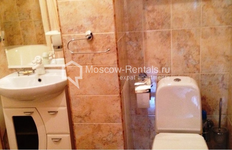 Photo #11 3-room (2 BR) apartment for <a href="http://moscow-rentals.ru/en/articles/long-term-rent" target="_blank">a long-term</a> rent
 in Russia, Moscow, Pugovishnikov lane, 8