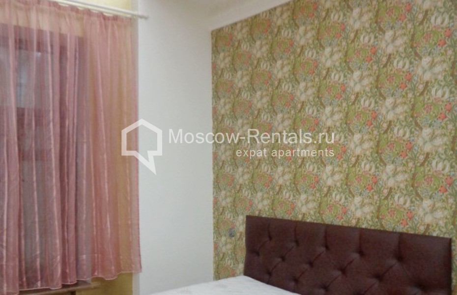 Photo #6 3-room (2 BR) apartment for <a href="http://moscow-rentals.ru/en/articles/long-term-rent" target="_blank">a long-term</a> rent
 in Russia, Moscow, Rybnikov lane, 2