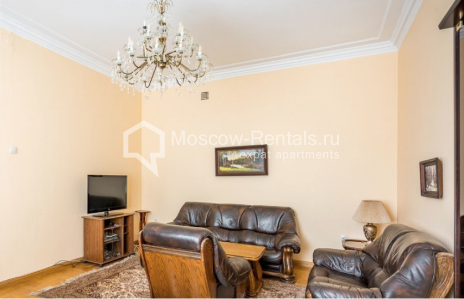 Photo #5 4-room (3 BR) apartment for <a href="http://moscow-rentals.ru/en/articles/long-term-rent" target="_blank">a long-term</a> rent
 in Russia, Moscow, 1st Tverskaya-Yamskaya str,  36 bld 1