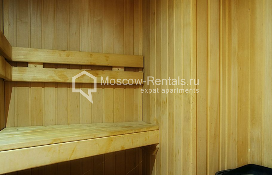 Photo #17 4-room (3 BR) apartment for <a href="http://moscow-rentals.ru/en/articles/long-term-rent" target="_blank">a long-term</a> rent
 in Russia, Moscow, Starokonuyshenny lane