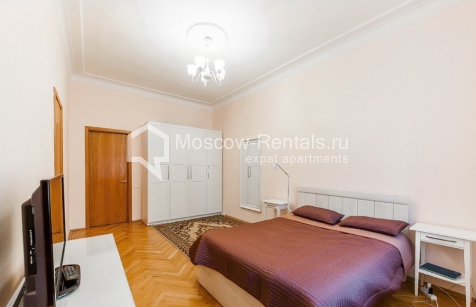 Photo #3 2-room (1 BR) apartment for <a href="http://moscow-rentals.ru/en/articles/long-term-rent" target="_blank">a long-term</a> rent
 in Russia, Moscow, Nikolaeva str, 4