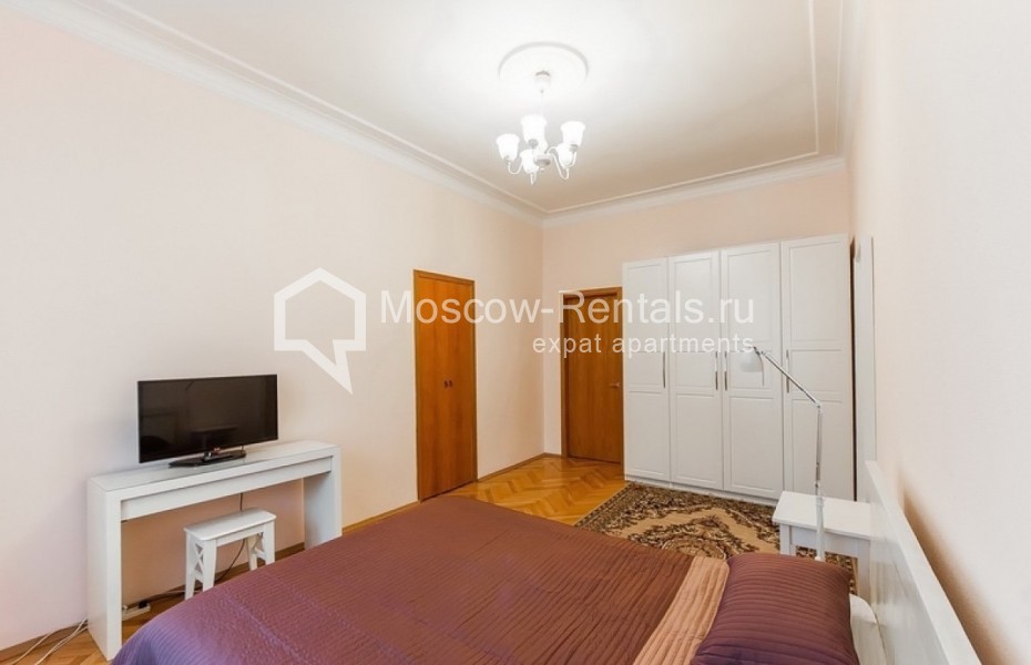 Photo #5 2-room (1 BR) apartment for <a href="http://moscow-rentals.ru/en/articles/long-term-rent" target="_blank">a long-term</a> rent
 in Russia, Moscow, Nikolaeva str, 4