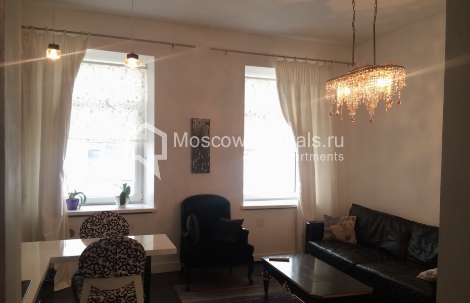 Photo #2 2-room (1 BR) apartment for <a href="http://moscow-rentals.ru/en/articles/long-term-rent" target="_blank">a long-term</a> rent
 in Russia, Moscow, Bolshaya Dmitrovka str, 20 bld 1