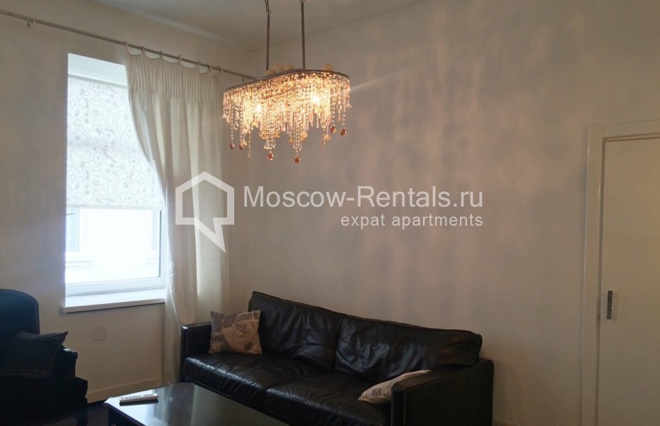 Photo #3 2-room (1 BR) apartment for <a href="http://moscow-rentals.ru/en/articles/long-term-rent" target="_blank">a long-term</a> rent
 in Russia, Moscow, Bolshaya Dmitrovka str, 20 bld 1