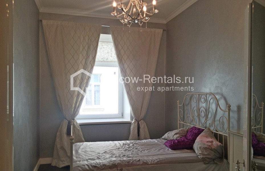 Photo #6 2-room (1 BR) apartment for <a href="http://moscow-rentals.ru/en/articles/long-term-rent" target="_blank">a long-term</a> rent
 in Russia, Moscow, Bolshaya Dmitrovka str, 20 bld 1