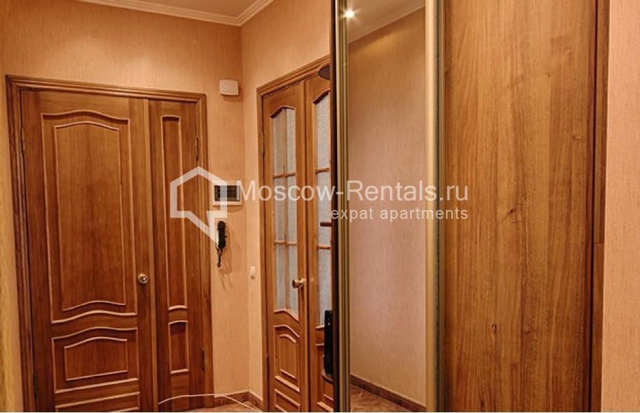 Photo #3 2-room (1 BR) apartment for <a href="http://moscow-rentals.ru/en/articles/long-term-rent" target="_blank">a long-term</a> rent
 in Russia, Moscow, Tverskaya str, 8 bld 2