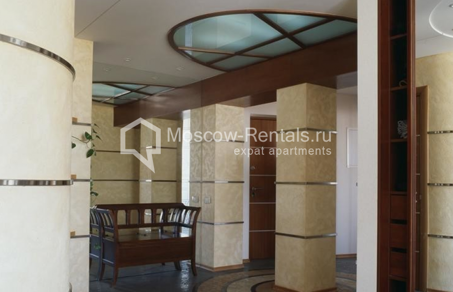 Photo #9 3-room (2 BR) apartment for <a href="http://moscow-rentals.ru/en/articles/long-term-rent" target="_blank">a long-term</a> rent
 in Russia, Moscow, Grokholsky lane,  28