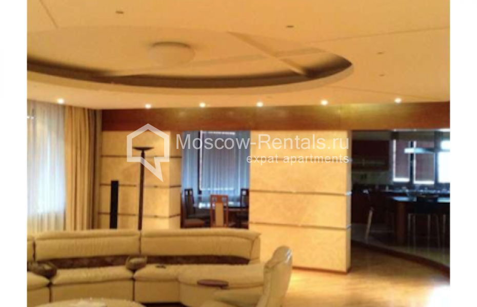 Photo #2 3-room (2 BR) apartment for <a href="http://moscow-rentals.ru/en/articles/long-term-rent" target="_blank">a long-term</a> rent
 in Russia, Moscow, Grokholsky lane,  28