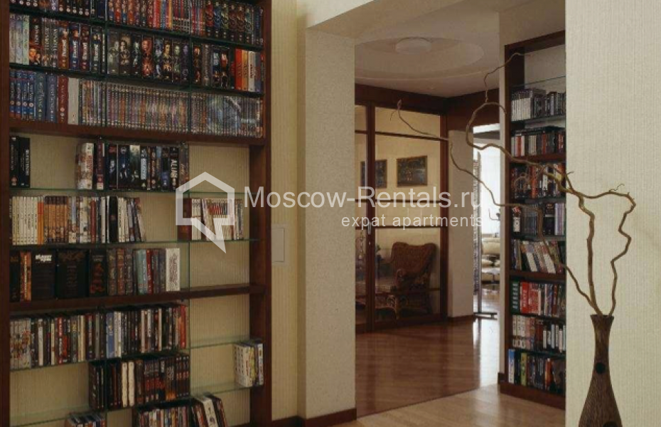 Photo #8 3-room (2 BR) apartment for <a href="http://moscow-rentals.ru/en/articles/long-term-rent" target="_blank">a long-term</a> rent
 in Russia, Moscow, Grokholsky lane,  28