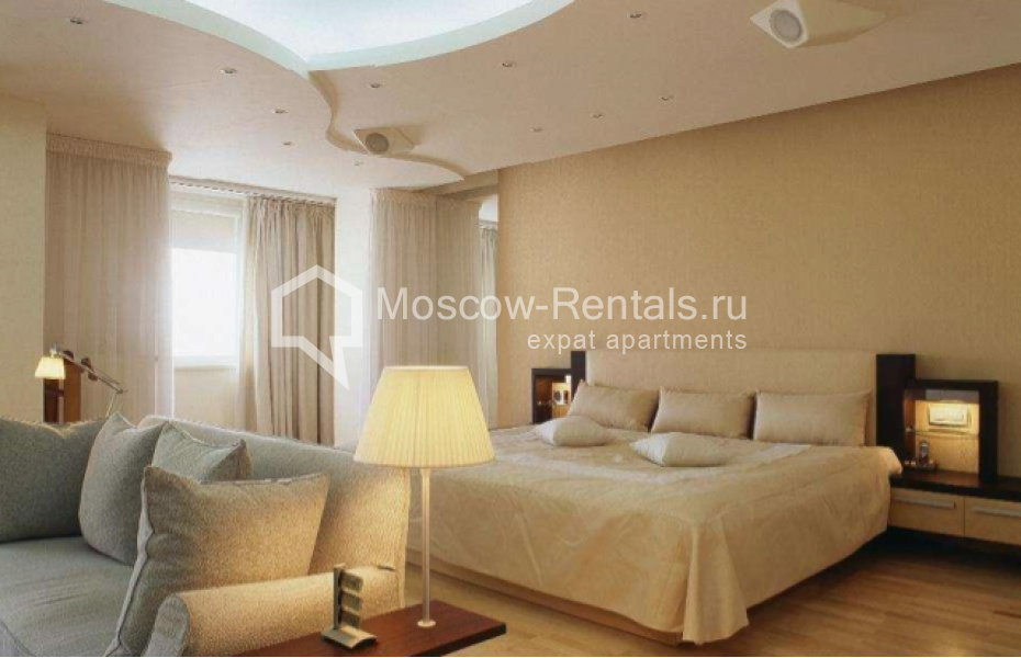 Photo #6 3-room (2 BR) apartment for <a href="http://moscow-rentals.ru/en/articles/long-term-rent" target="_blank">a long-term</a> rent
 in Russia, Moscow, Grokholsky lane,  28