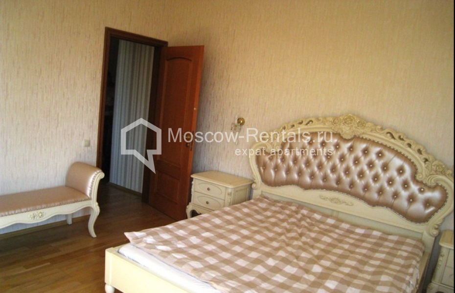 Photo #4 3-room (2 BR) apartment for <a href="http://moscow-rentals.ru/en/articles/long-term-rent" target="_blank">a long-term</a> rent
 in Russia, Moscow, Grokholsky lane, 28