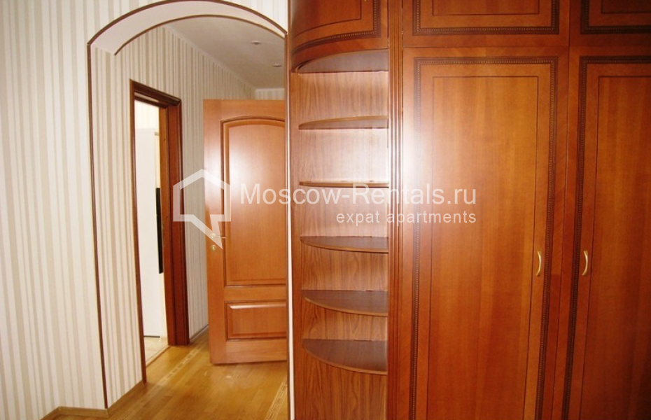 Photo #16 3-room (2 BR) apartment for <a href="http://moscow-rentals.ru/en/articles/long-term-rent" target="_blank">a long-term</a> rent
 in Russia, Moscow, Grokholsky lane, 28