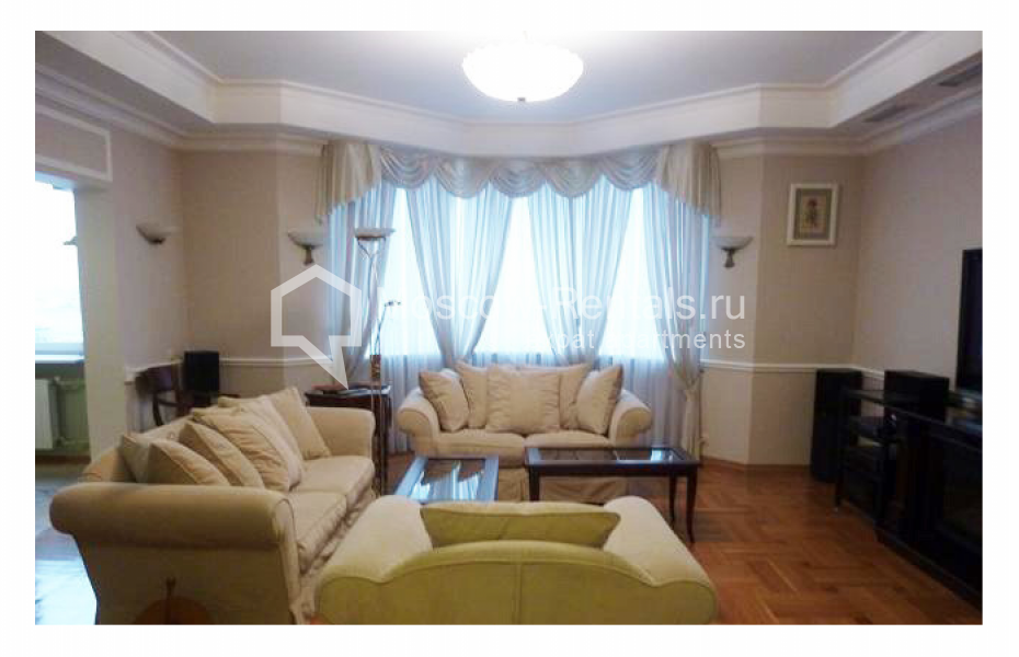 Photo #2 3-room (2 BR) apartment for <a href="http://moscow-rentals.ru/en/articles/long-term-rent" target="_blank">a long-term</a> rent
 in Russia, Moscow, Gilyarovskogo str, 7