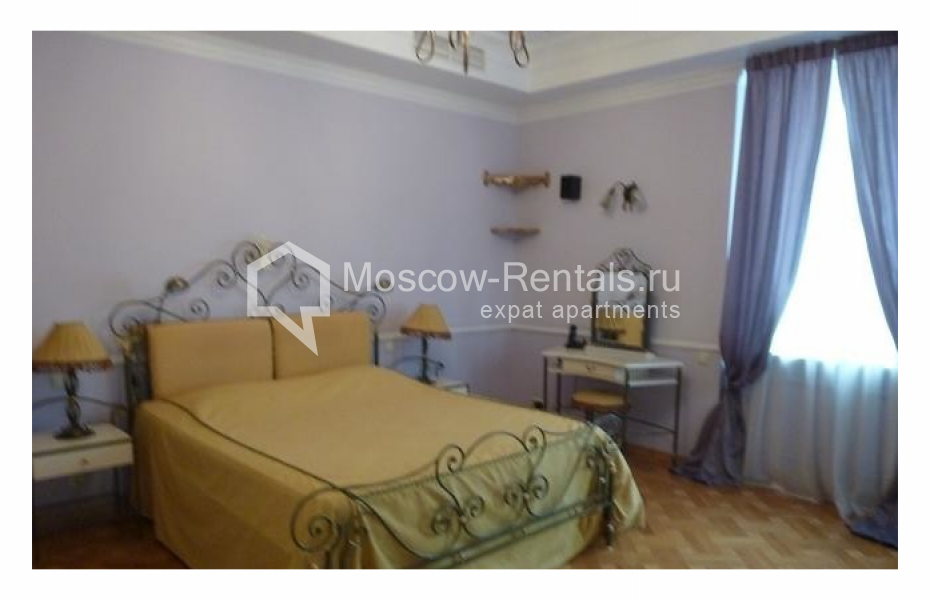 Photo #5 3-room (2 BR) apartment for <a href="http://moscow-rentals.ru/en/articles/long-term-rent" target="_blank">a long-term</a> rent
 in Russia, Moscow, Gilyarovskogo str, 7