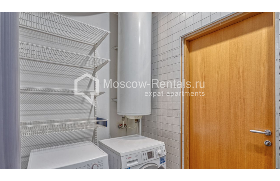 Photo #22 4-room (3 BR) apartment for <a href="http://moscow-rentals.ru/en/articles/long-term-rent" target="_blank">a long-term</a> rent
 in Russia, Moscow, Malaya Ordynka str, 11
