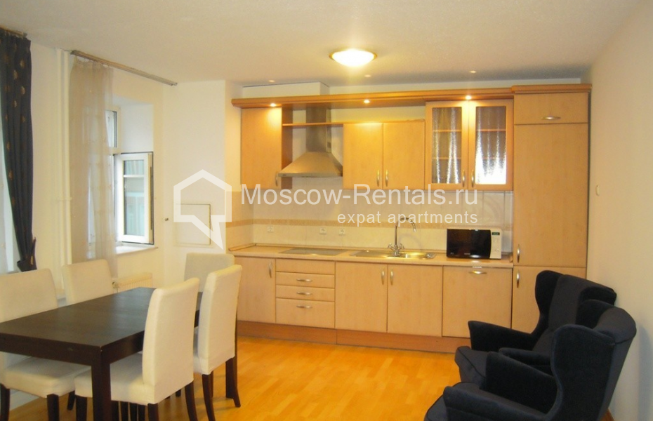 Photo #1 4-room (3 BR) apartment for <a href="http://moscow-rentals.ru/en/articles/long-term-rent" target="_blank">a long-term</a> rent
 in Russia, Moscow, Posledny lane., 21