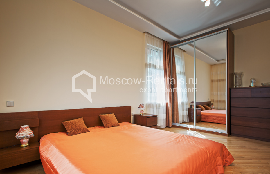 Photo #6 3-room (2 BR) apartment for <a href="http://moscow-rentals.ru/en/articles/long-term-rent" target="_blank">a long-term</a> rent
 in Russia, Moscow, Botanichesky lane, 16
