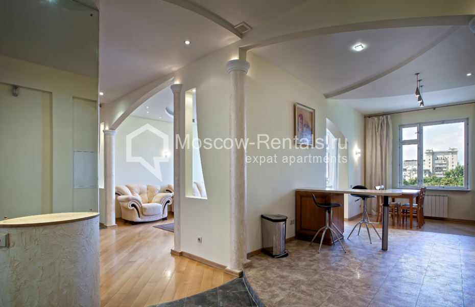 Photo #9 3-room (2 BR) apartment for <a href="http://moscow-rentals.ru/en/articles/long-term-rent" target="_blank">a long-term</a> rent
 in Russia, Moscow, Botanichesky lane, 16