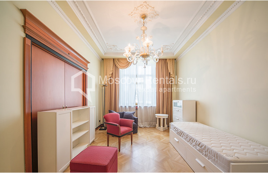 Photo #14 4-room (3 BR) apartment for <a href="http://moscow-rentals.ru/en/articles/long-term-rent" target="_blank">a long-term</a> rent
 in Russia, Moscow, Chistoprudny lane, 15 С 2