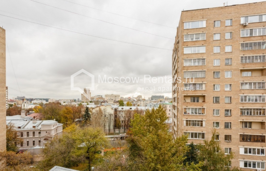 Photo #21 3-room (2 BR) apartment for <a href="http://moscow-rentals.ru/en/articles/long-term-rent" target="_blank">a long-term</a> rent
 in Russia, Moscow, Stary Tolmachevsky lane, 17 с 2