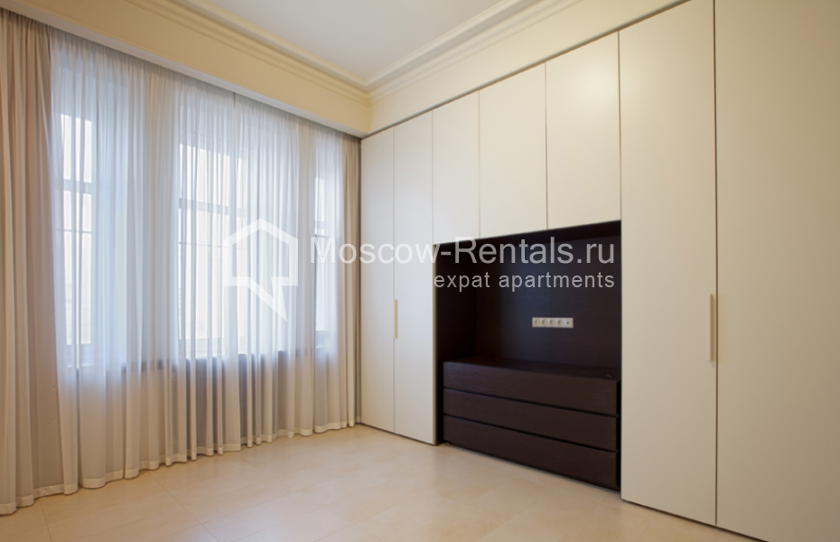Photo #9 3-room (2 BR) apartment for <a href="http://moscow-rentals.ru/en/articles/long-term-rent" target="_blank">a long-term</a> rent
 in Russia, Moscow, Bolshaya Ordymka str, 13/9