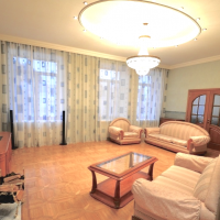 Photo #1 4-room (3 BR) apartment for <a href="http://moscow-rentals.ru/en/articles/long-term-rent" target="_blank">a long-term</a> rent
 in Russia, Moscow, Devyatkin lane, 2