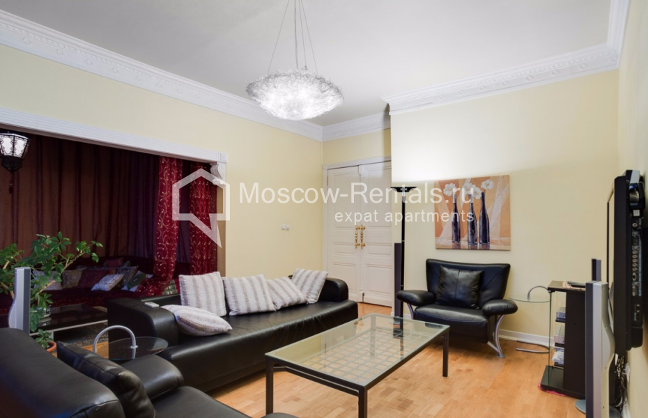 Photo #5 4-room (3 BR) apartment for <a href="http://moscow-rentals.ru/en/articles/long-term-rent" target="_blank">a long-term</a> rent
 in Russia, Moscow, Orlikov lane, 8