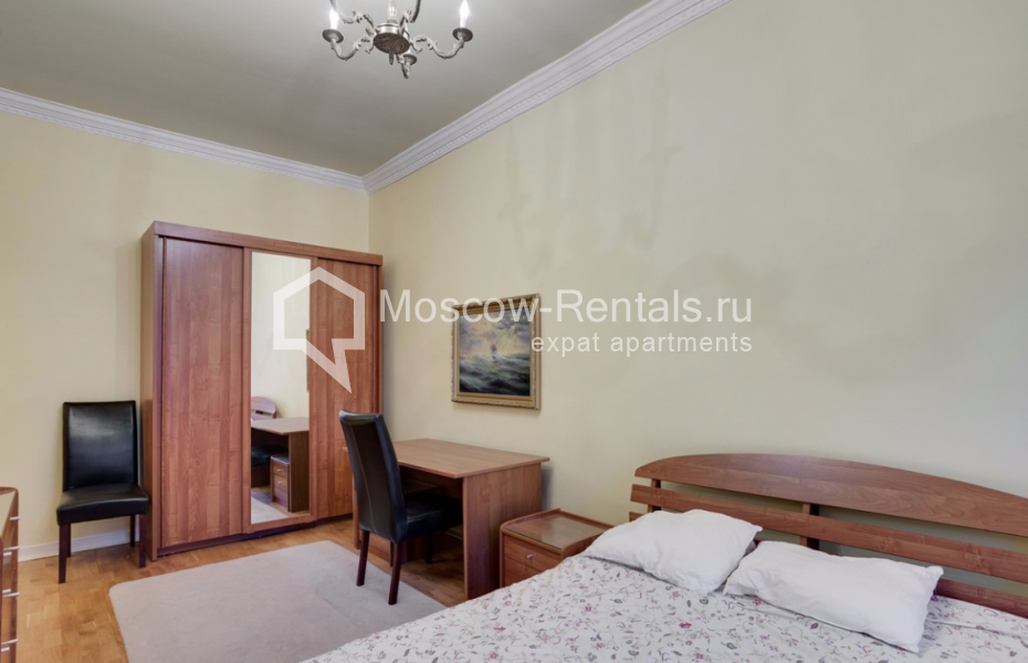 Photo #14 4-room (3 BR) apartment for <a href="http://moscow-rentals.ru/en/articles/long-term-rent" target="_blank">a long-term</a> rent
 in Russia, Moscow, Orlikov lane, 8
