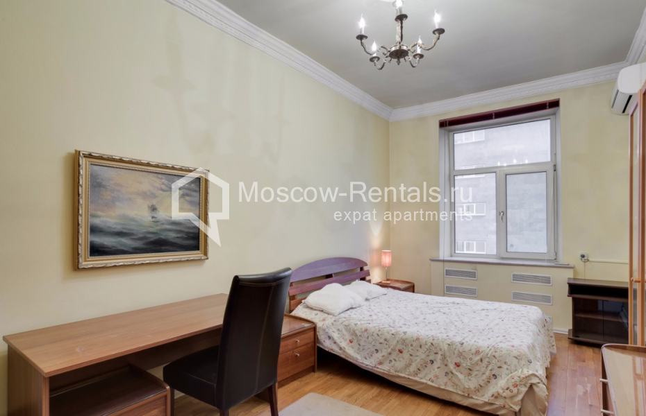 Photo #15 4-room (3 BR) apartment for <a href="http://moscow-rentals.ru/en/articles/long-term-rent" target="_blank">a long-term</a> rent
 in Russia, Moscow, Orlikov lane, 8