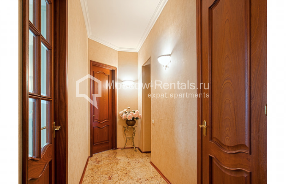 Photo #25 4-room (3 BR) apartment for <a href="http://moscow-rentals.ru/en/articles/long-term-rent" target="_blank">a long-term</a> rent
 in Russia, Moscow, Krivokolenny lane, 7