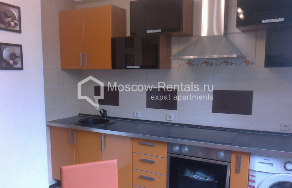 Photo #2 3-room (2 BR) apartment for <a href="http://moscow-rentals.ru/en/articles/long-term-rent" target="_blank">a long-term</a> rent
 in Russia, Moscow, Krylatskiye Kholmy str., 32К2