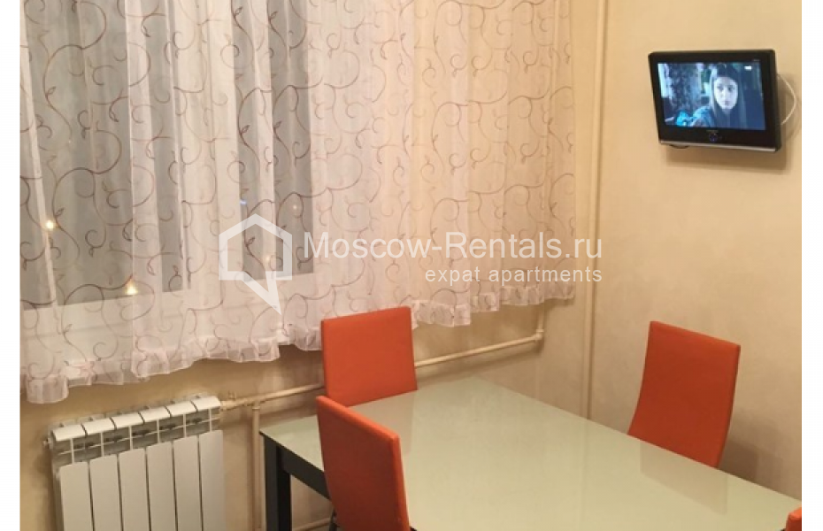 Photo #3 3-room (2 BR) apartment for <a href="http://moscow-rentals.ru/en/articles/long-term-rent" target="_blank">a long-term</a> rent
 in Russia, Moscow, Krylatskiye Kholmy str., 32К2