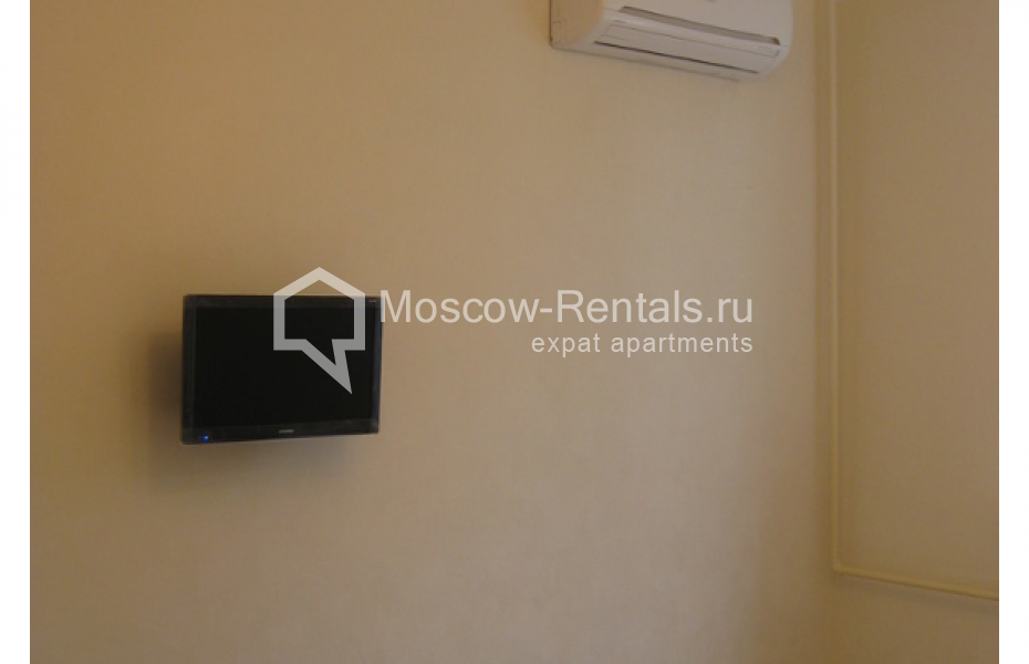 Photo #8 3-room (2 BR) apartment for <a href="http://moscow-rentals.ru/en/articles/long-term-rent" target="_blank">a long-term</a> rent
 in Russia, Moscow, Krylatskiye Kholmy str., 32К2