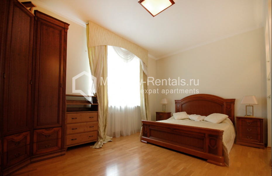 Photo #8 7-room (6 BR) apartment for <a href="http://moscow-rentals.ru/en/articles/long-term-rent" target="_blank">a long-term</a> rent
 in Russia, Moscow, Zamorenova str,  21