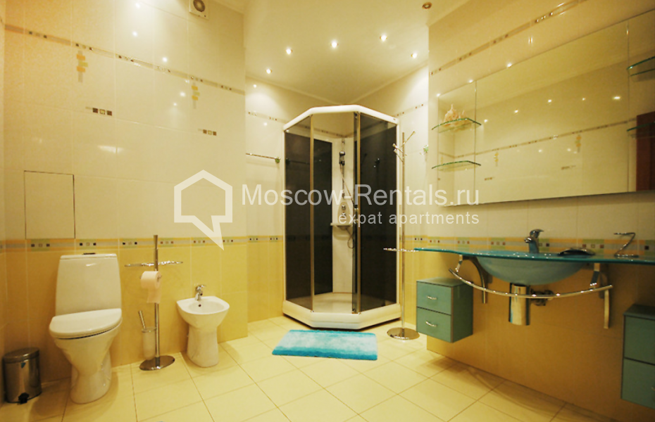 Photo #11 7-room (6 BR) apartment for <a href="http://moscow-rentals.ru/en/articles/long-term-rent" target="_blank">a long-term</a> rent
 in Russia, Moscow, Zamorenova str,  21