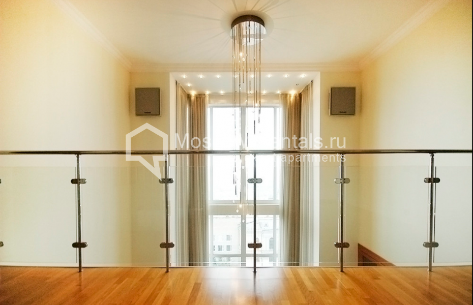 Photo #6 7-room (6 BR) apartment for <a href="http://moscow-rentals.ru/en/articles/long-term-rent" target="_blank">a long-term</a> rent
 in Russia, Moscow, Zamorenova str,  21