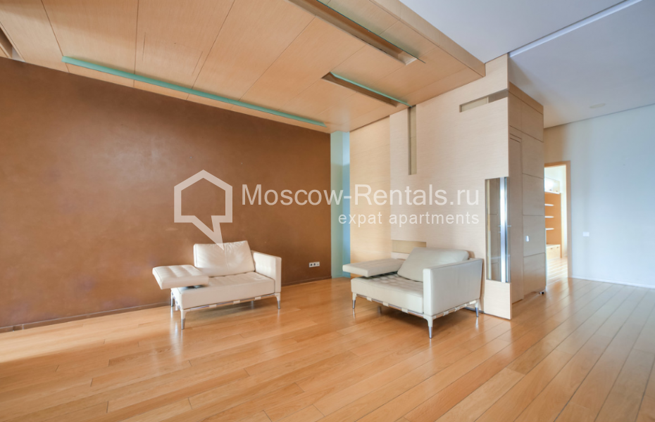 Photo #2 6-room (5 BR) apartment for <a href="http://moscow-rentals.ru/en/articles/long-term-rent" target="_blank">a long-term</a> rent
 in Russia, Moscow, Bakhrushina str, 13