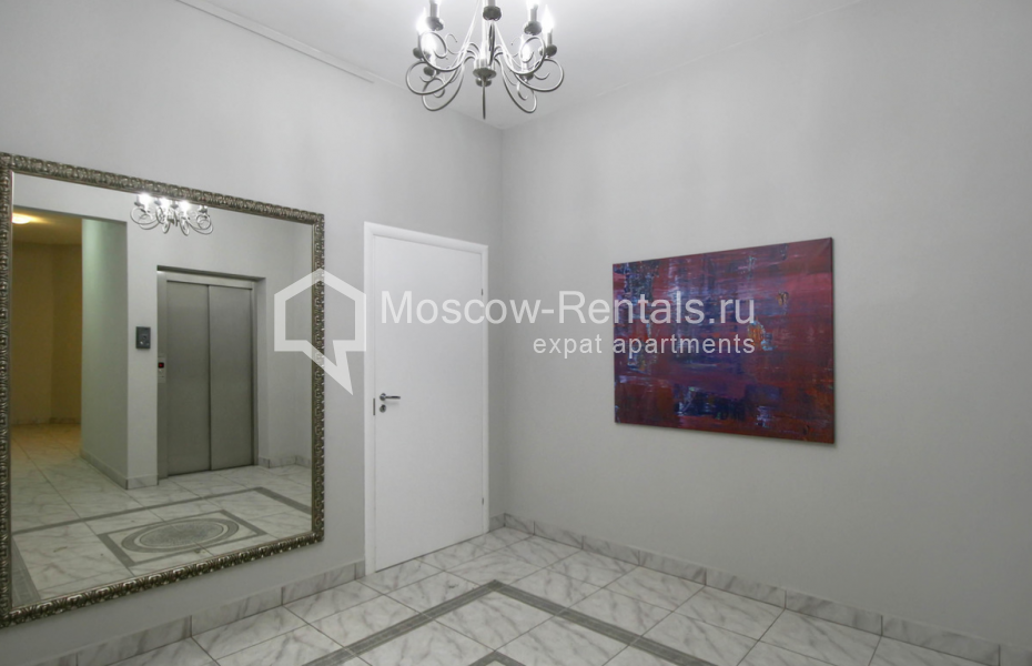 Photo #16 3-room (2 BR) apartment for <a href="http://moscow-rentals.ru/en/articles/long-term-rent" target="_blank">a long-term</a> rent
 in Russia, Moscow, Bolshoi Drovyannoi lane, 18