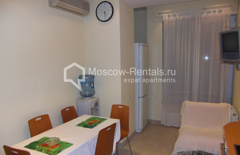 Photo #3 3-room (2 BR) apartment for <a href="http://moscow-rentals.ru/en/articles/long-term-rent" target="_blank">a long-term</a> rent
 in Russia, Moscow, 1st Tverskaya-Yamskaya str., 7