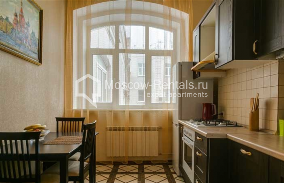 Photo #6 3-room (2 BR) apartment for <a href="http://moscow-rentals.ru/en/articles/long-term-rent" target="_blank">a long-term</a> rent
 in Russia, Moscow, Varsonofievsky lane, 4bld1