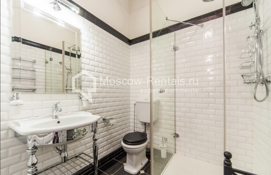 Photo #13 3-room (2 BR) apartment for <a href="http://moscow-rentals.ru/en/articles/long-term-rent" target="_blank">a long-term</a> rent
 in Russia, Moscow, Solyanka str, 1/2 С 1