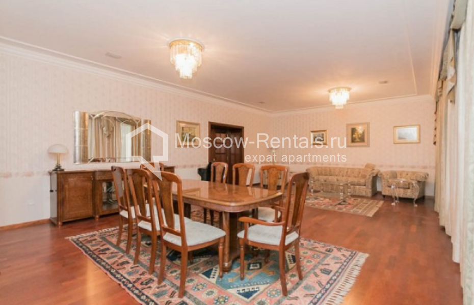 Photo #1 3-room (2 BR) apartment for <a href="http://moscow-rentals.ru/en/articles/long-term-rent" target="_blank">a long-term</a> rent
 in Russia, Moscow, Makarenko str, 2