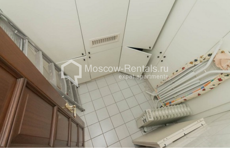 Photo #11 3-room (2 BR) apartment for <a href="http://moscow-rentals.ru/en/articles/long-term-rent" target="_blank">a long-term</a> rent
 in Russia, Moscow, Makarenko str, 2