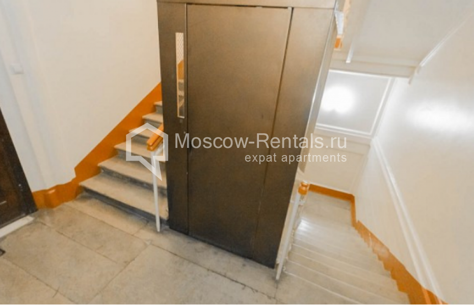 Photo #14 3-room (2 BR) apartment for <a href="http://moscow-rentals.ru/en/articles/long-term-rent" target="_blank">a long-term</a> rent
 in Russia, Moscow, Makarenko str, 2
